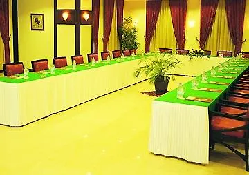 Vera Club Lindita Σιντέ